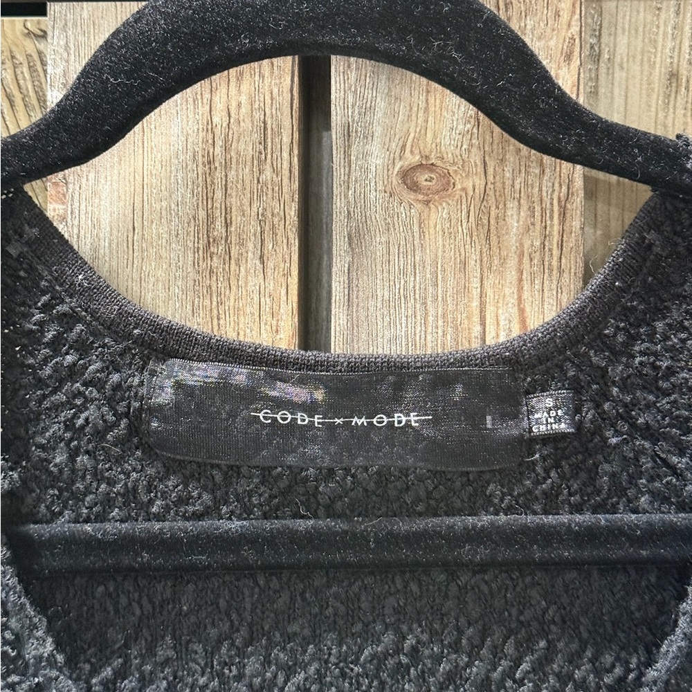 Chic Black Textured Sweater by Code Mode - Picture 3 of 3